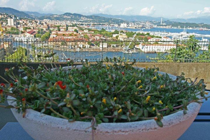 La Finestra Sul Golfo Affittacamere La Spezia Exteriér fotografie